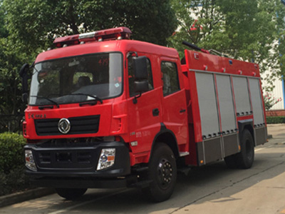 泡沫消防車(chē)