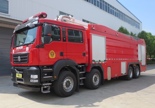 城市主戰(zhàn)消防車(chē)